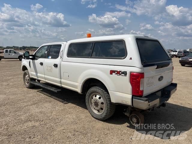 Ford F250 Autre fourgon / utilitaire