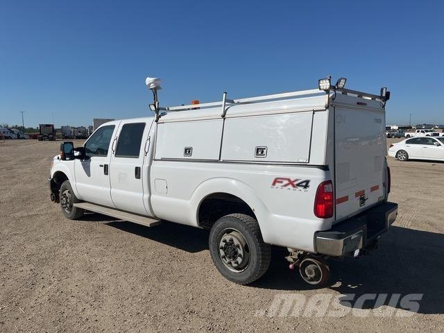 Ford F350 Utilitaire benne