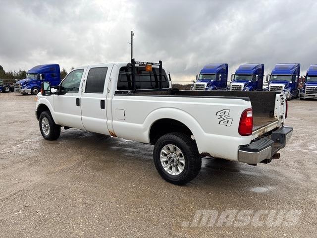 Ford F350 Utilitaire benne