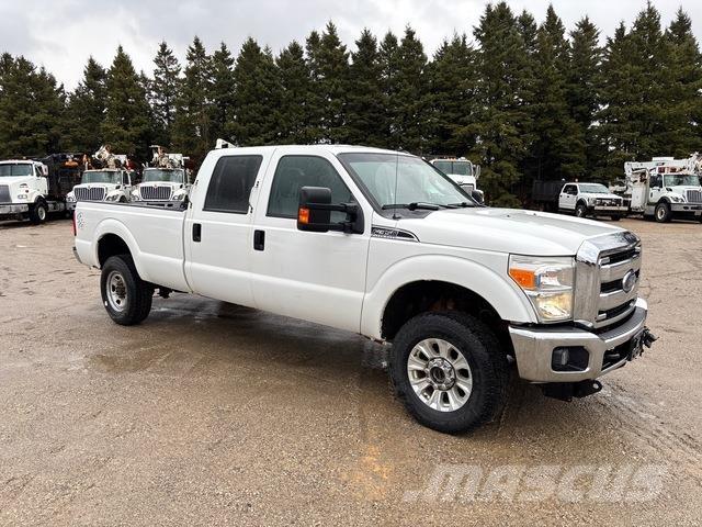 Ford F350 Utilitaire benne
