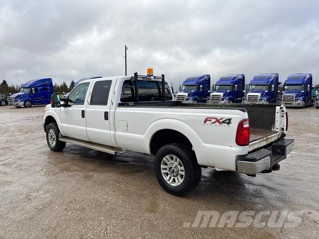 Ford F350 Utilitaire benne