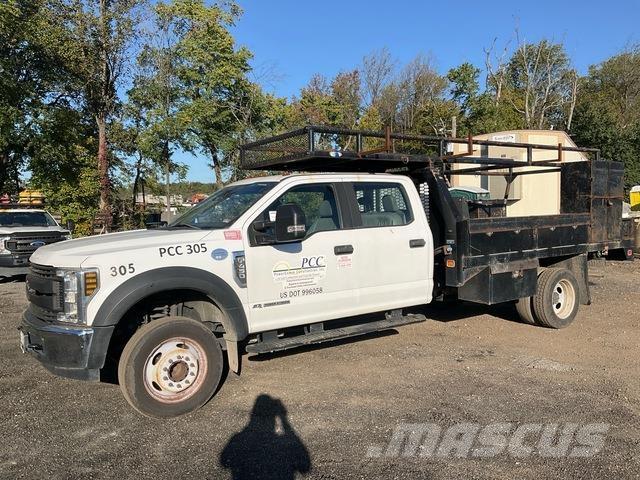 Ford F450 Camion plateau