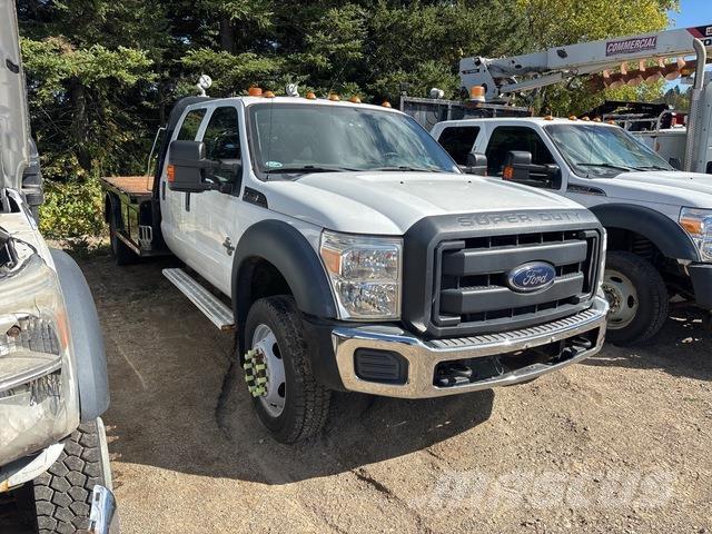 Ford F550 Camion plateau