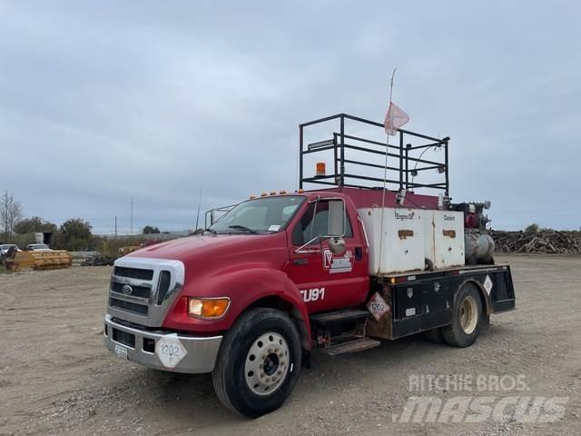 Ford F650 Motrici cisterna