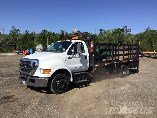 Ford F650 Camion plateau