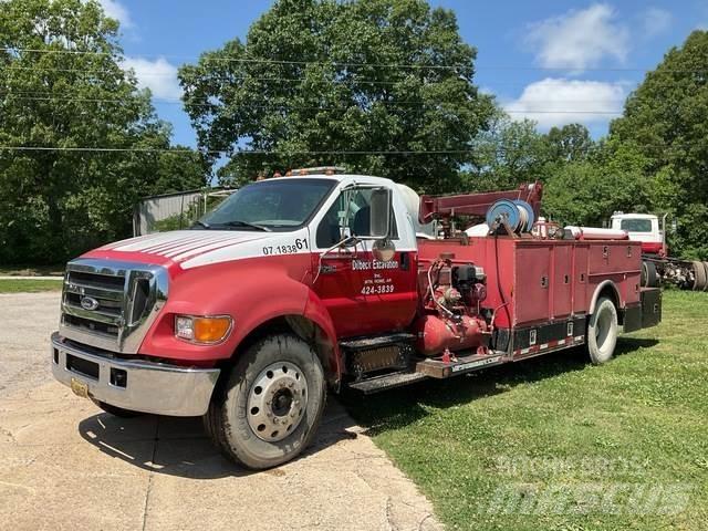 Ford F750 Camions et véhicules municipaux