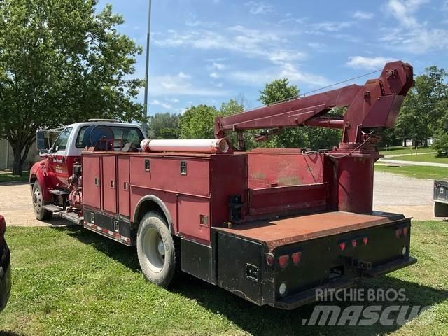Ford F750 Camions et véhicules municipaux