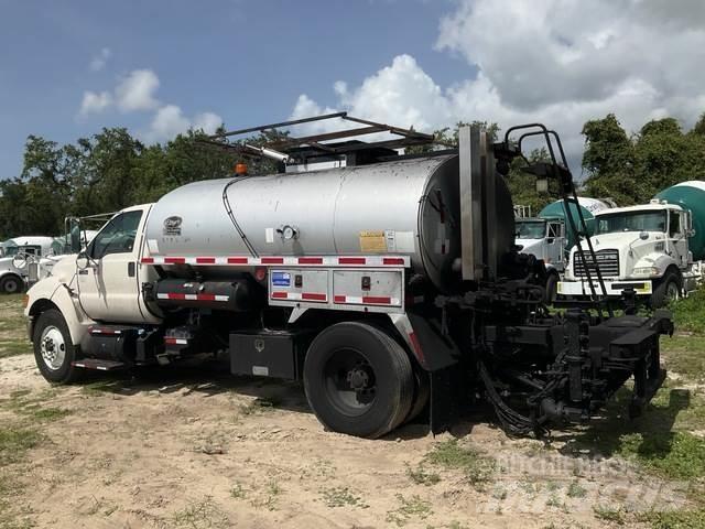 Ford F750 Camion malaxeur