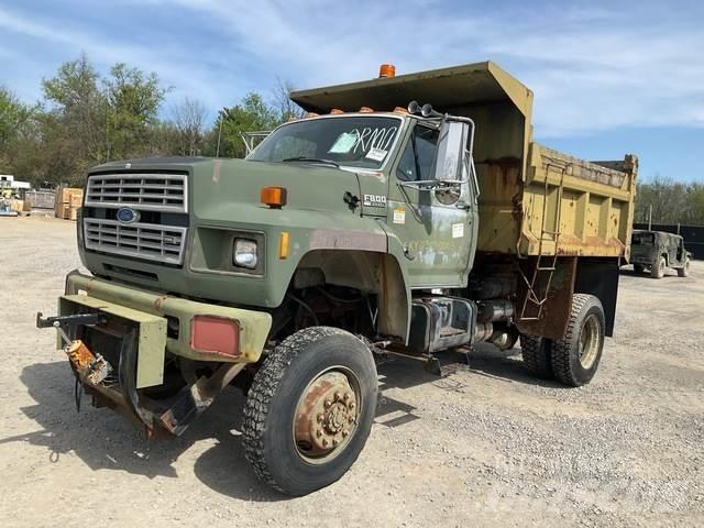 Ford F800F Camion benne