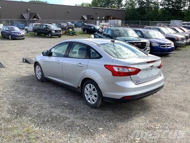 Ford Focus SE Voiture