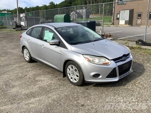 Ford Focus SE Voiture