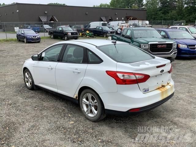 Ford Focus SE Voiture