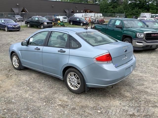 Ford Focus SE Voiture