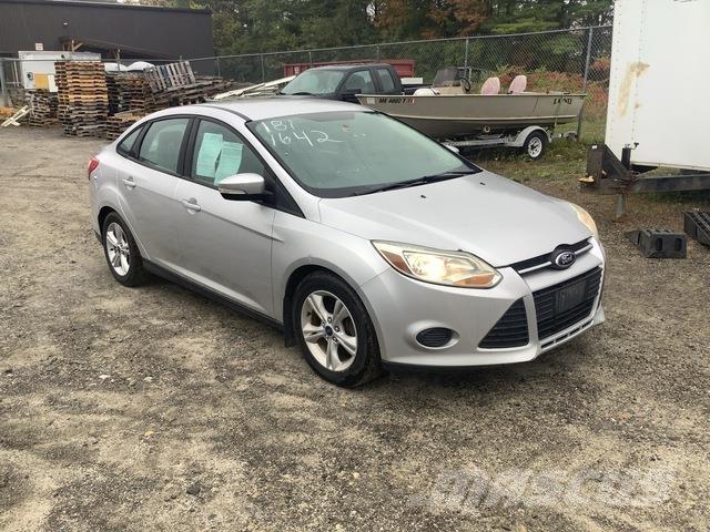 Ford Focus SE Voiture