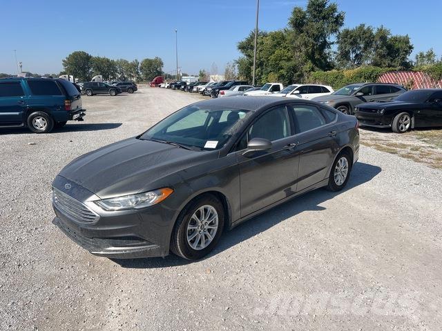 Ford Fusion Voiture