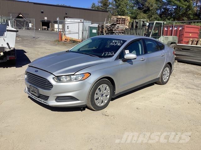 Ford Fusion S Voiture