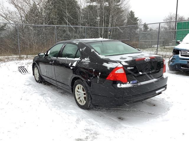 Ford Fusion S Voiture