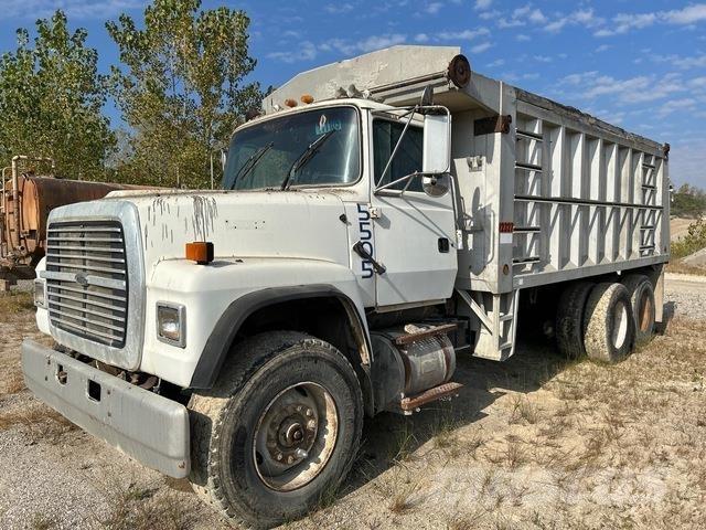 Ford L9000 Camion benne