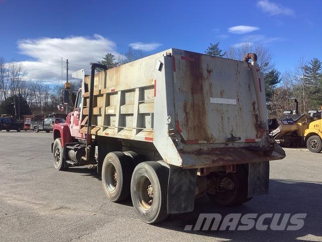 Ford L9000 Camion citerne à eau