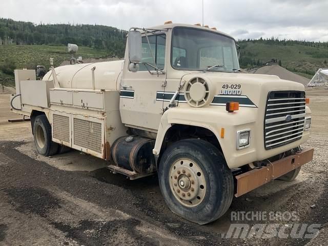 Ford LN8000 Motrici cisterna