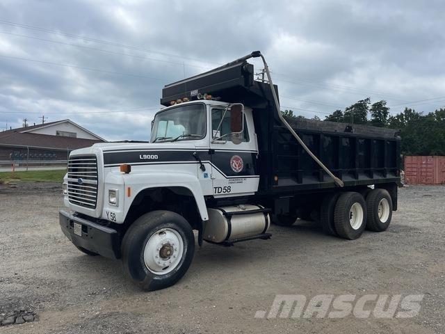 Ford LT9000 Camion benne