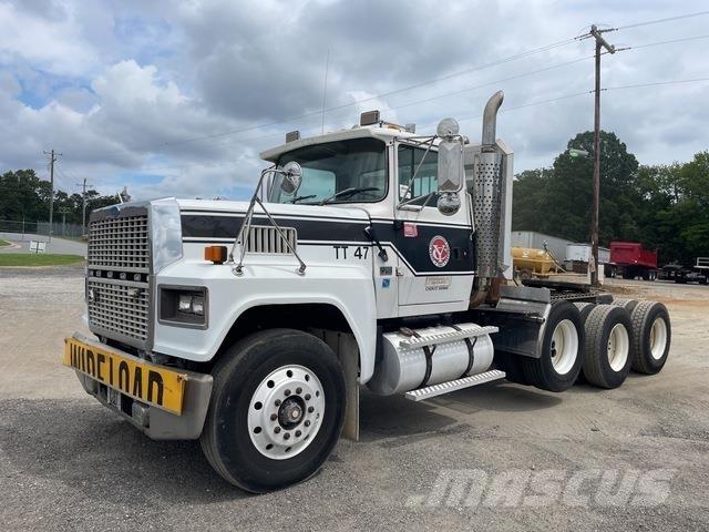 Ford LTL9000 Tracteur routier