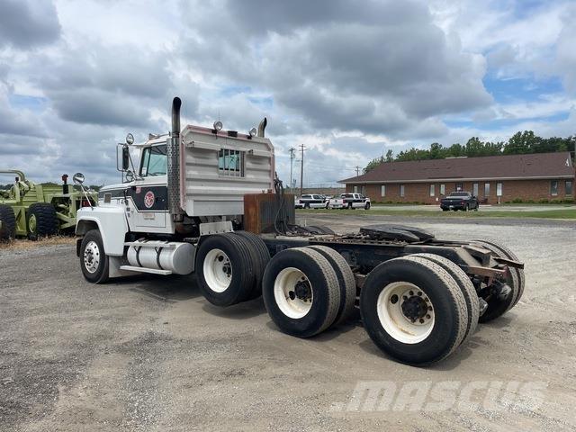 Ford LTL9000 Tracteur routier