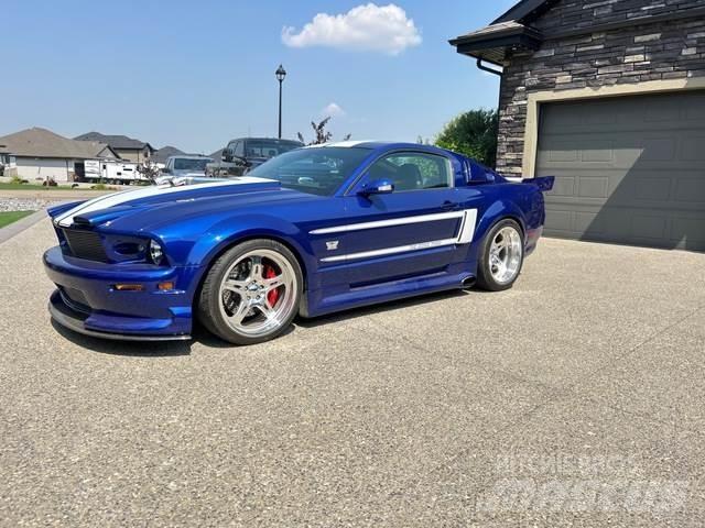 Ford Mustang Voiture