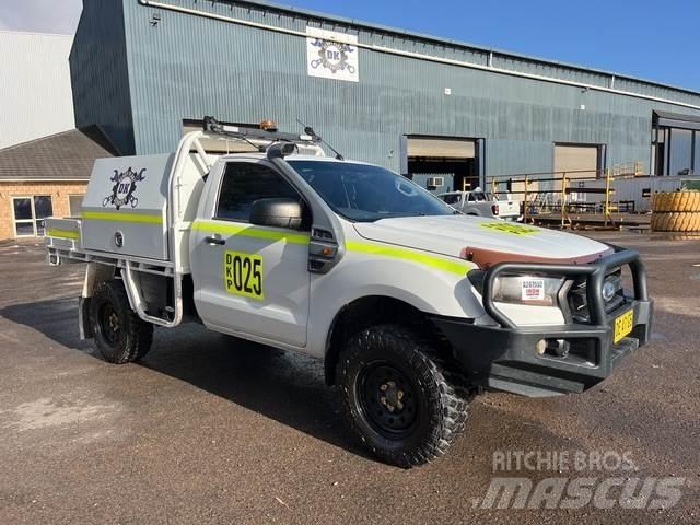 Ford Ranger XL Utilitaire benne