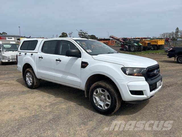 Ford Ranger XL Utilitaire benne