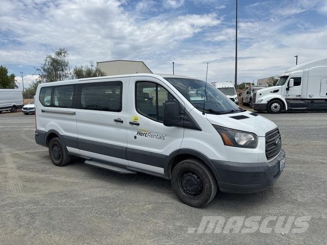 Ford T-350 Voiture