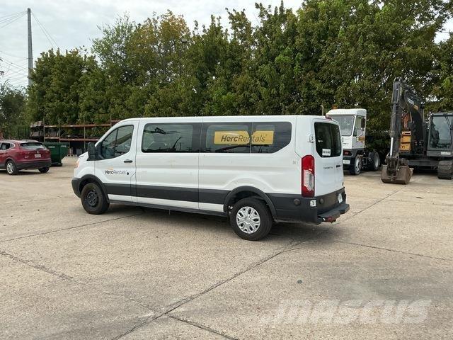 Ford T-350 Voiture