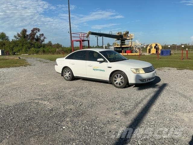 Ford Taurus Voiture