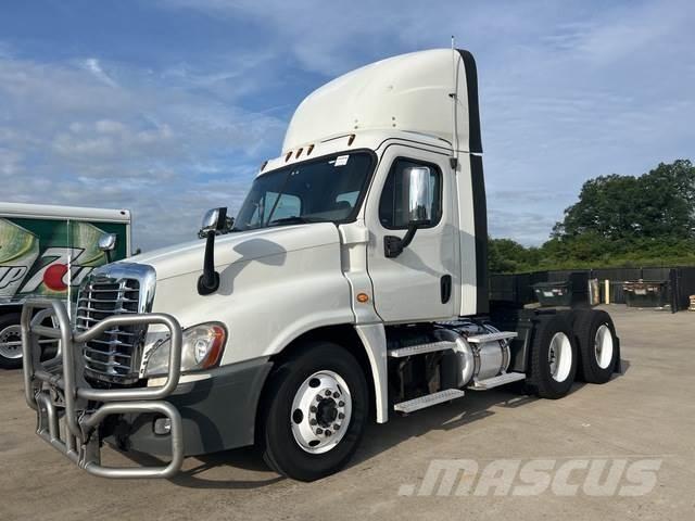 Freightliner  Tracteur routier