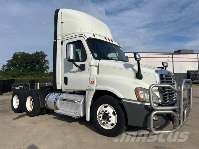 Freightliner  Tracteur routier