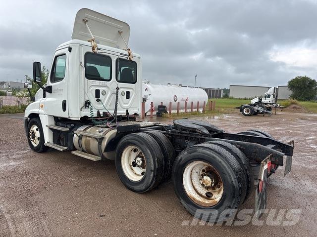Freightliner  Tracteur routier