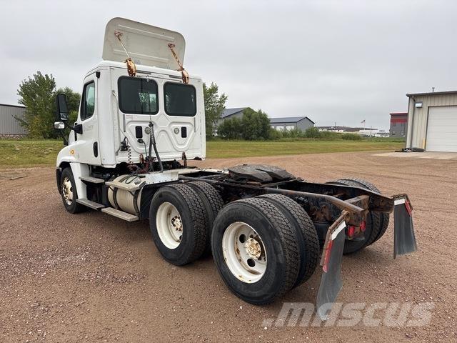 Freightliner  Tracteur routier