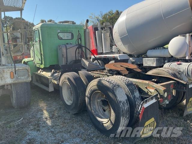 Freightliner  Tracteur routier