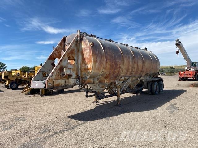 Fruehauf HEBF2 Sableuse et saleuse