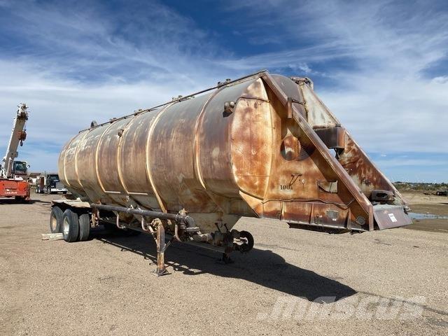 Fruehauf HEBF2 Sableuse et saleuse