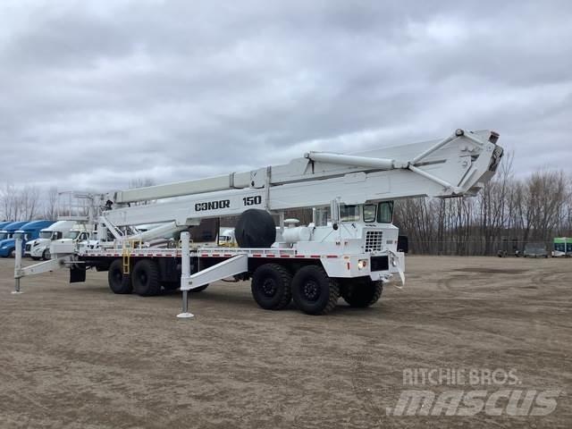  FWD 86-18CC Camion nacelle