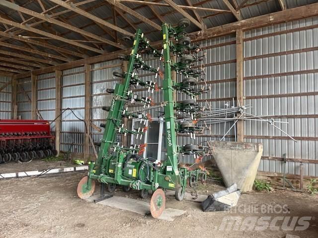 Garford 3212 Déchaumeur, cultivateur