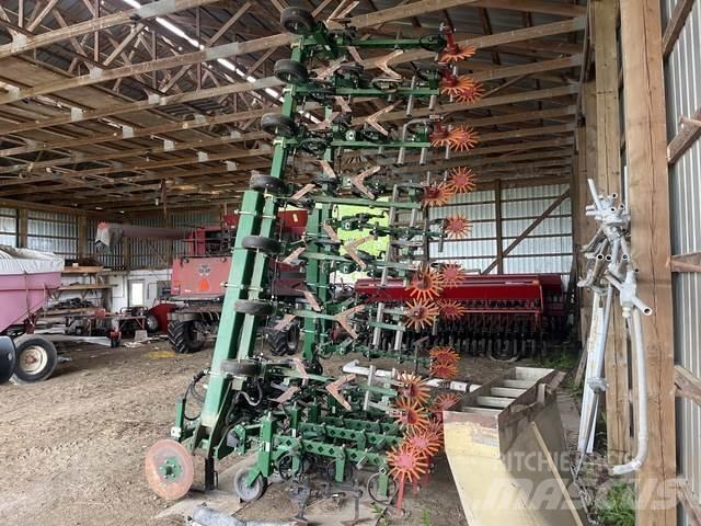 Garford 3212 Déchaumeur, cultivateur