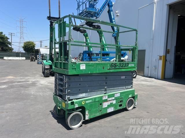 Genie GS-3232 Nacelle ciseaux