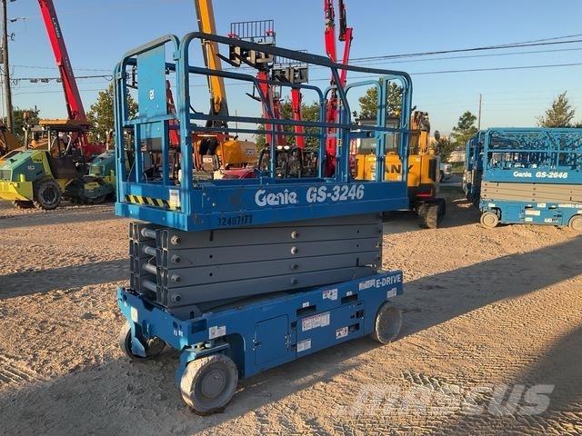 Genie GS-3246 Nacelle ciseaux