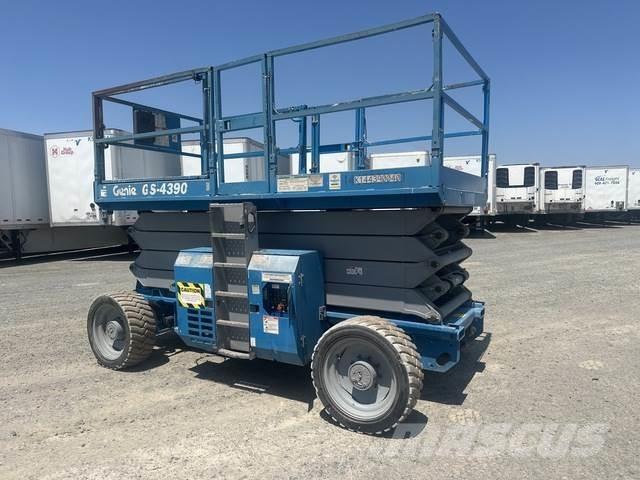 Genie GS-4390 Nacelle ciseaux