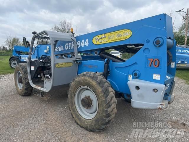 Genie GTH-844 Chariot télescopique