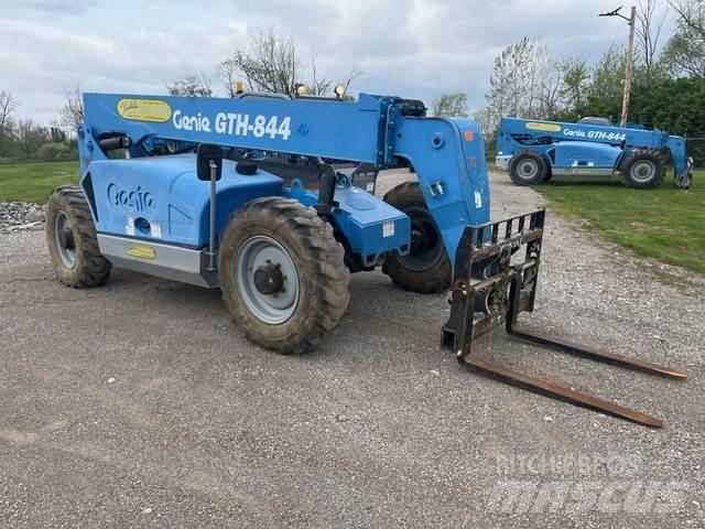 Genie GTH-844 Chariot télescopique