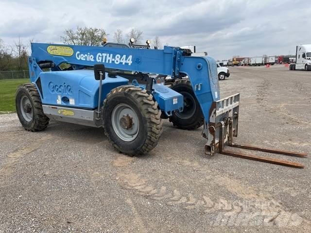 Genie GTH-844 Chariot télescopique