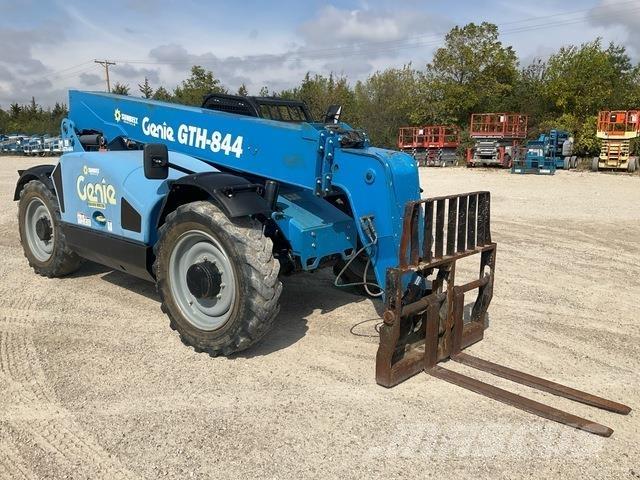 Genie GTH-844 Chariot télescopique